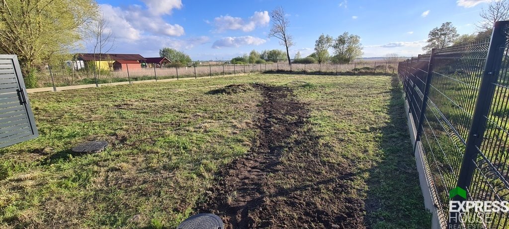 Działka inwestycyjna na sprzedaż Wierzbno, Jeziorna  706m2 Foto 2