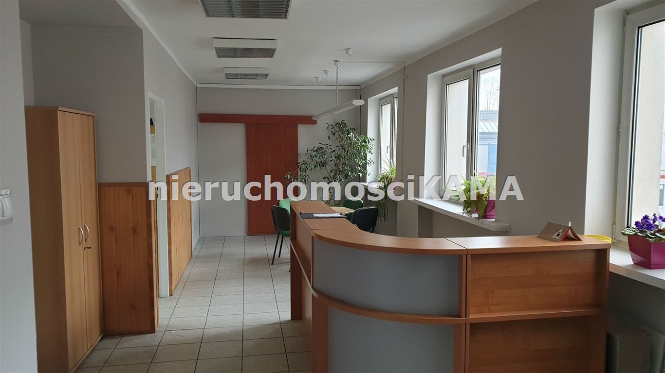 Lokal biurowy 114 m² - nowoczesny, monitorowany, z parkingiem Bielsko-Biała  114m2 Foto 1