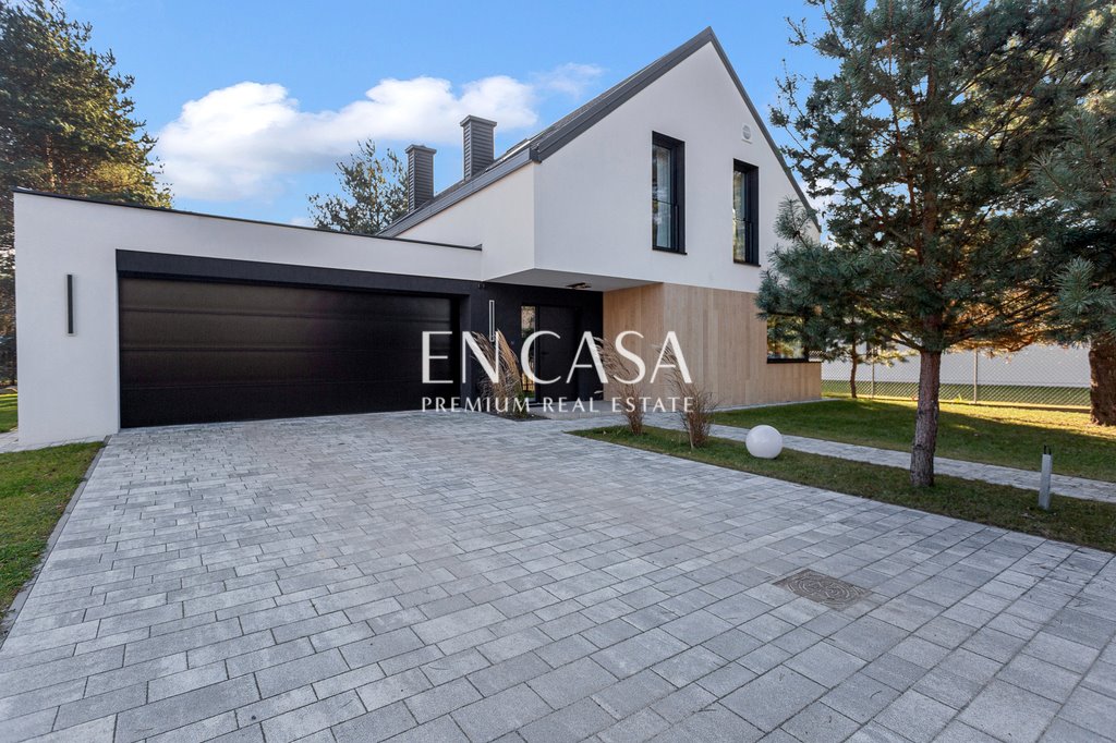 Dom na sprzedaż Marynin, Mazowiecka 48  210m2 Foto 1