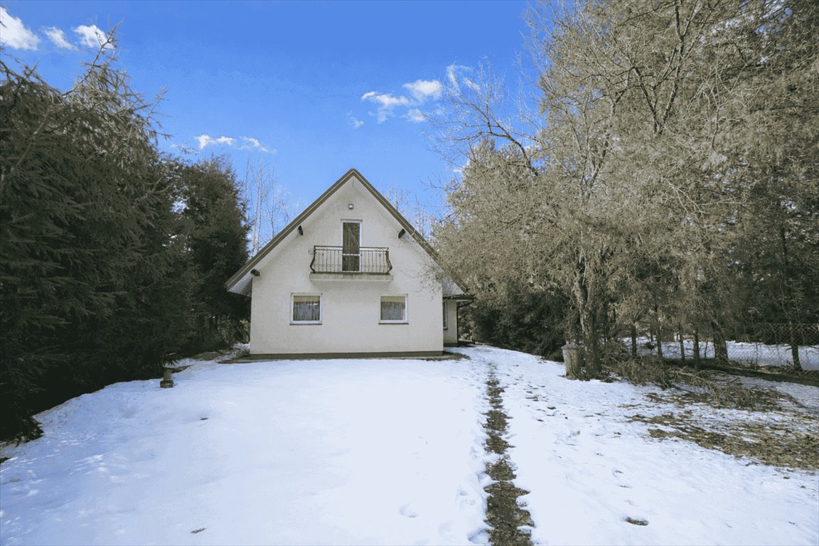 Urokliwy dom nad rzeką w Radawie – 99 m2, działka 14 arów Radawa, Radawa  99m2 Foto 1