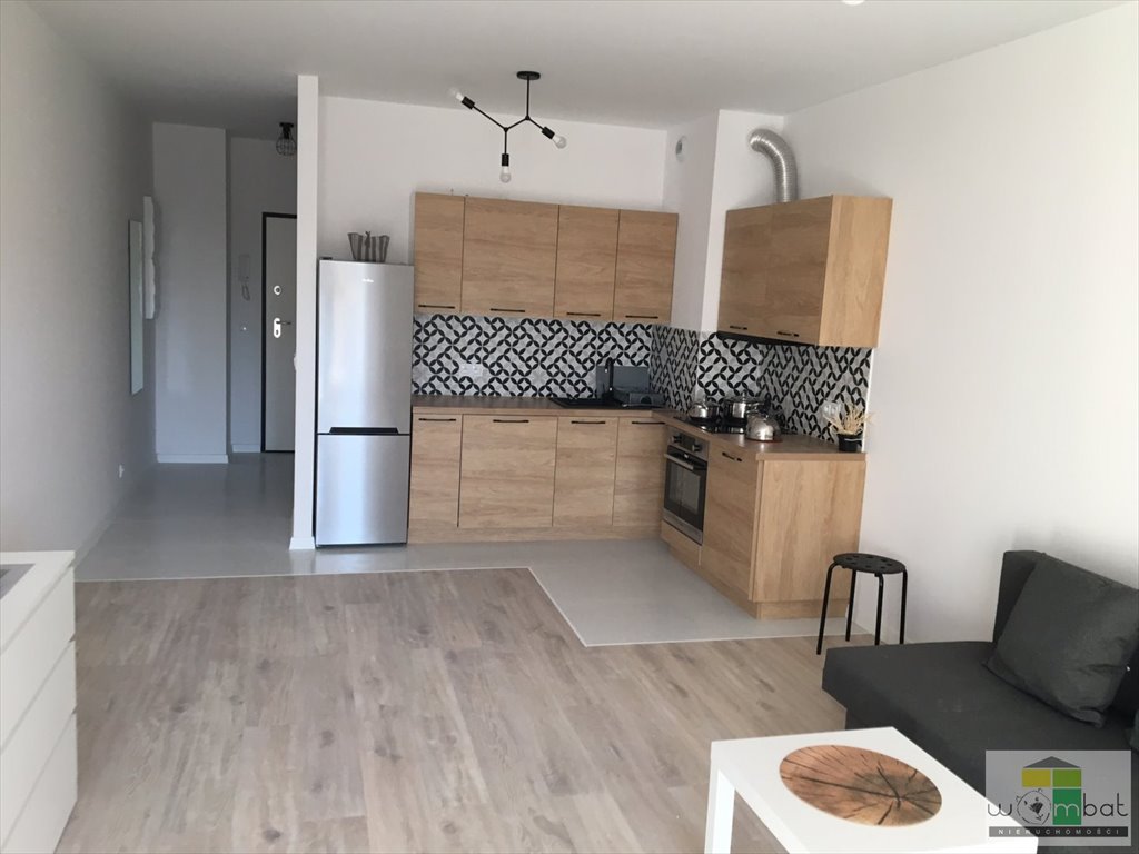 Nowoczesna kawalerka 37 m² z balkonem, blisko Factory Wrocław  37m2 Foto 1