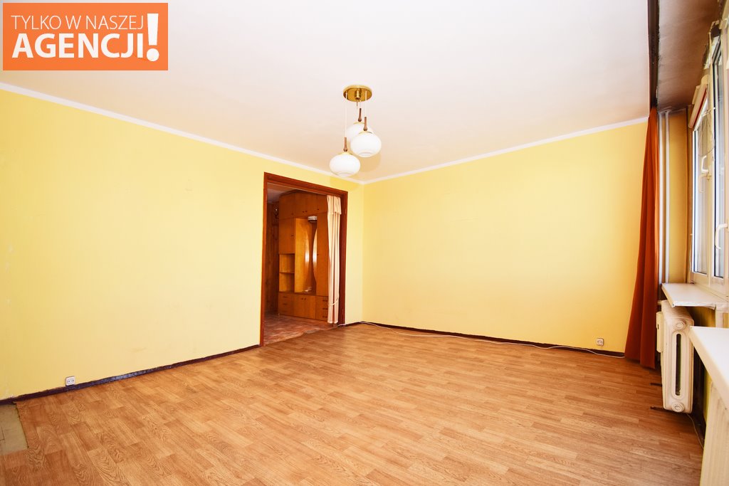Mieszkanie trzypokojowe na sprzedaż Gliwice, Trynek, Janusza Kusocińskiego  63m2 Foto 3