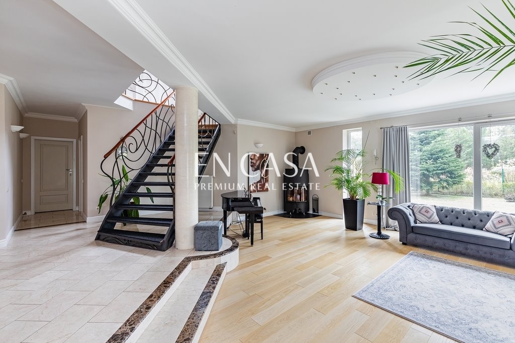 Przestronny dom 378 m² w spokojnej okolicy z ogrodem Osowiec  303m2 Foto 1