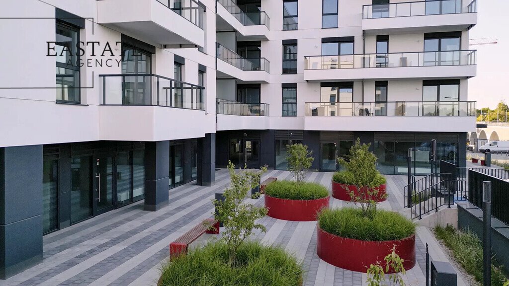 Nowoczesny lokal usługowy 69,65 m² z dwoma wejściami (Gdańsk) Gdańsk, Morena, Wojciecha Kiedrowskiego  70m2 Foto 1