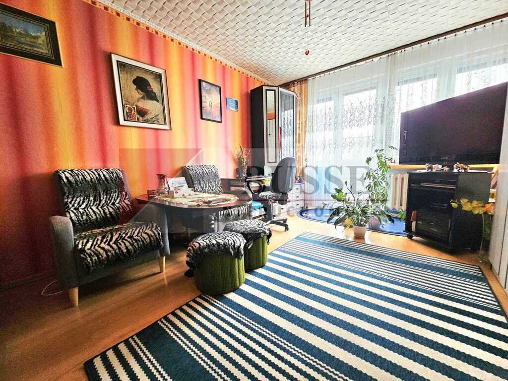 Mieszkanie dwupokojowe na sprzedaż Szczecin, Pomorzany, 9 Maja  48m2 Foto 1