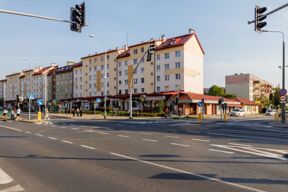 Mieszkanie trzypokojowe na sprzedaż Olsztyn, Biskupa Tomasza Wilczyńskiego  62m2 Foto 2