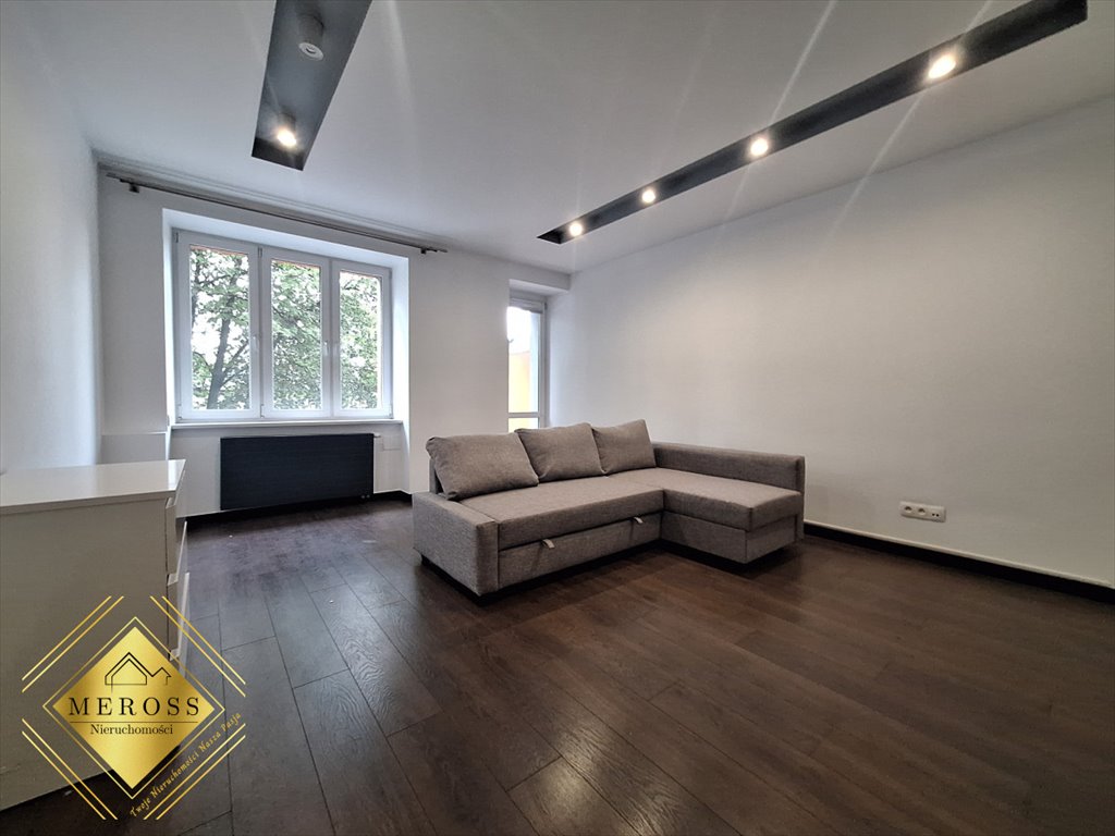 Zapraszam do obejrzenia przestronnego 3-pokojowego mieszkania 79 m² w Śródmieściu Częstochowa, Śródmieście  79m2 Foto 1