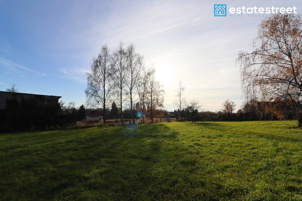 Działka budowlana 2198 m² w Czernichowie, las, media Czernichów, Leśna  2 198m2 Foto 1