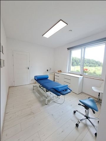 Nowoczesny lokal 12,5 m2 z pełnym wyposażeniem i parkingiem Zgorzelec, Ujazd  13m2 Foto 1