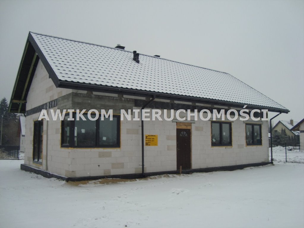 Dom parterowy 91,18 m2 z dużą działką w Żabiej Woli Żabia Wola  91m2 Foto 1