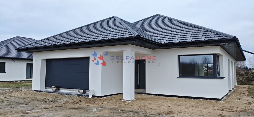 Polecam energooszczędny dom 165 m² z dużą działką i nowoczesnym designem Wola Przypkowska  165m2 Foto 1