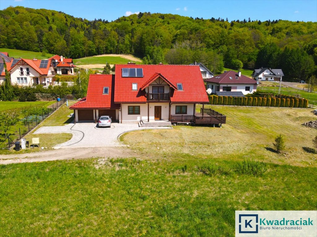 Dom na sprzedaż Bykowce  190m2 Foto 1