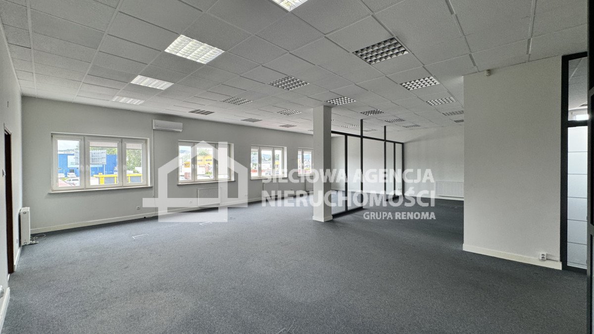 Lokal użytkowy na wynajem Gdynia, Chylonia  252m2 Foto 1