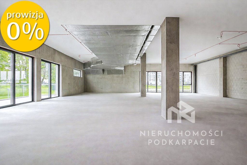 Wynajmę atrakcyjny lokal 268 m² z tarasem w Rzeszowie: Rzeszów: Fryderyka Szopena