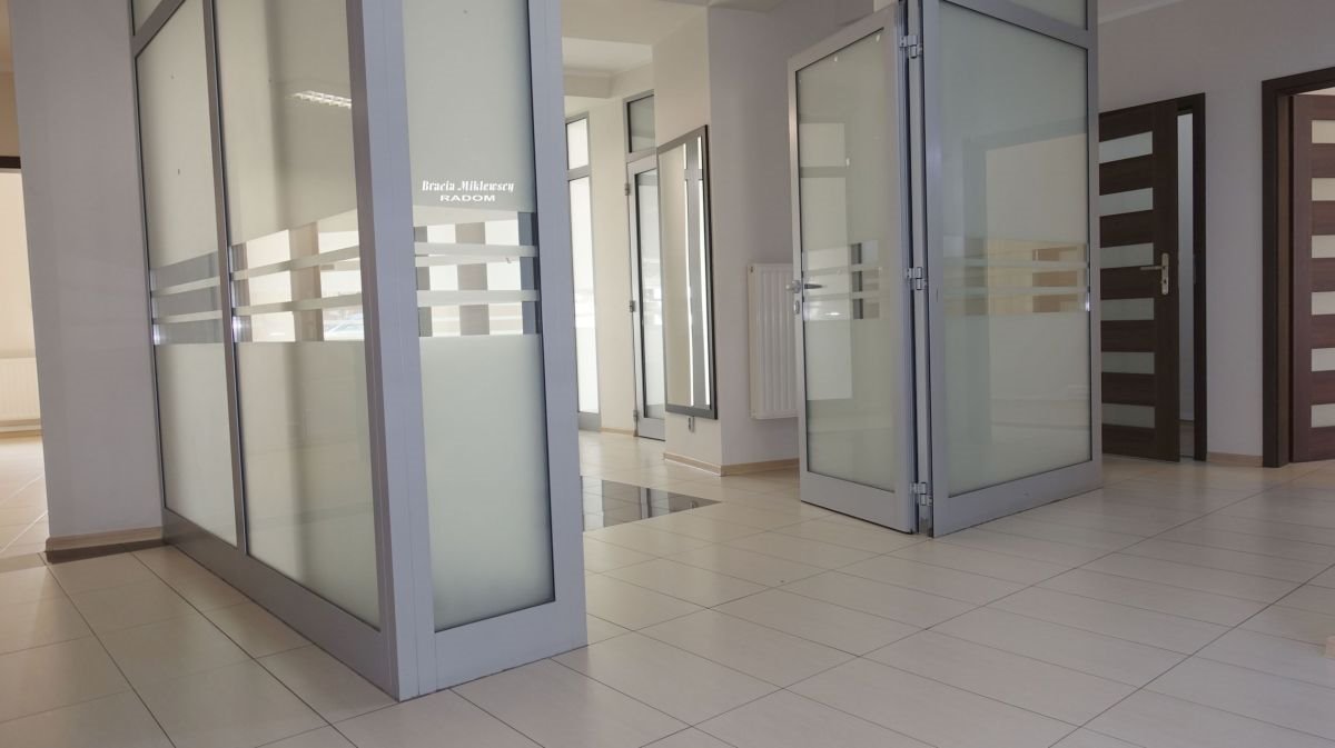 Nowoczesny lokal 112m2 w centrum Radomia - 4 gabinety Radom, Centrum, Moniuszki  107m2 Foto 1