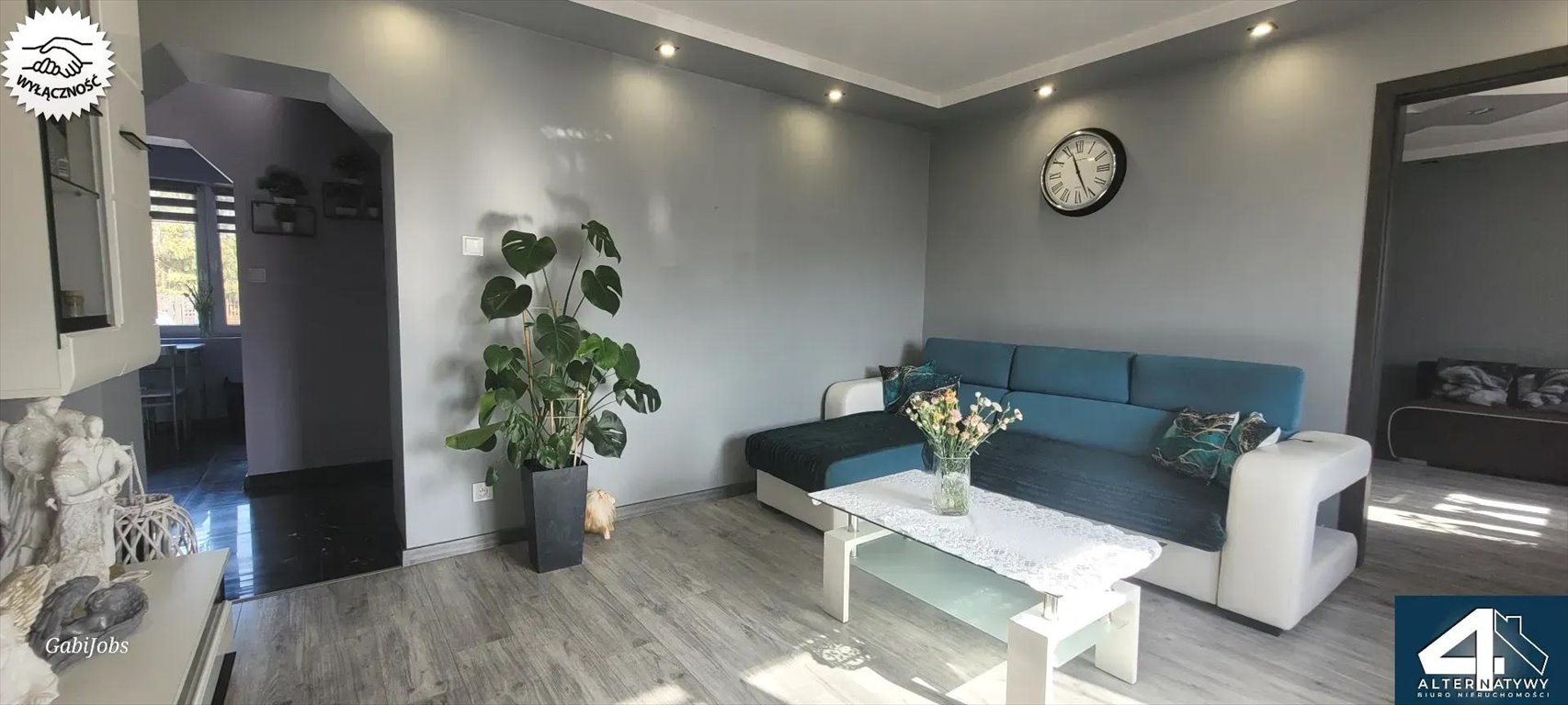 Dom z potencjałem dla rodziny lub firmy – 161 m² Gołębiew Nowy, 1G  161m2 Foto 1