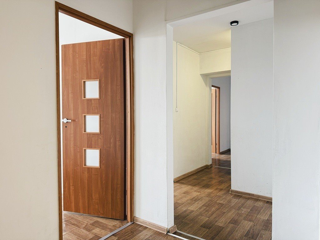 Lokal 70 m² na wynajem w Skoczowie – idealne na biuro! Skoczów, Podkępie 2a  70m2 Foto 1