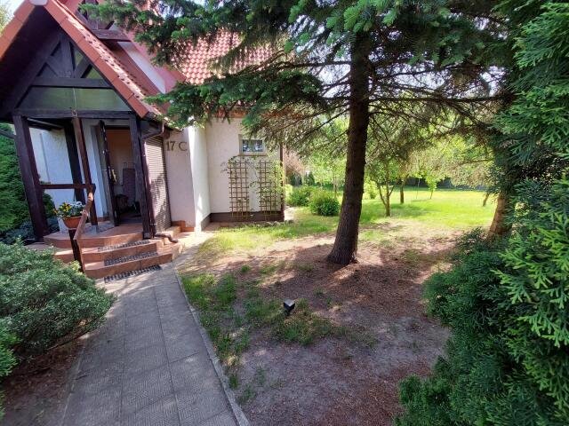 Urokliwy dom 85 m2 z garażem, ogrzewaniem i ogrodem Jagodne Wielkie  85m2 Foto 1