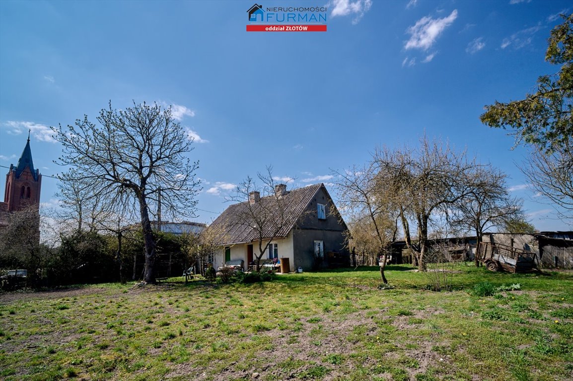 Urokliwy dom z dużym terenem i potencjałem w Ciosańcu Ciosaniec  56m2 Foto 1