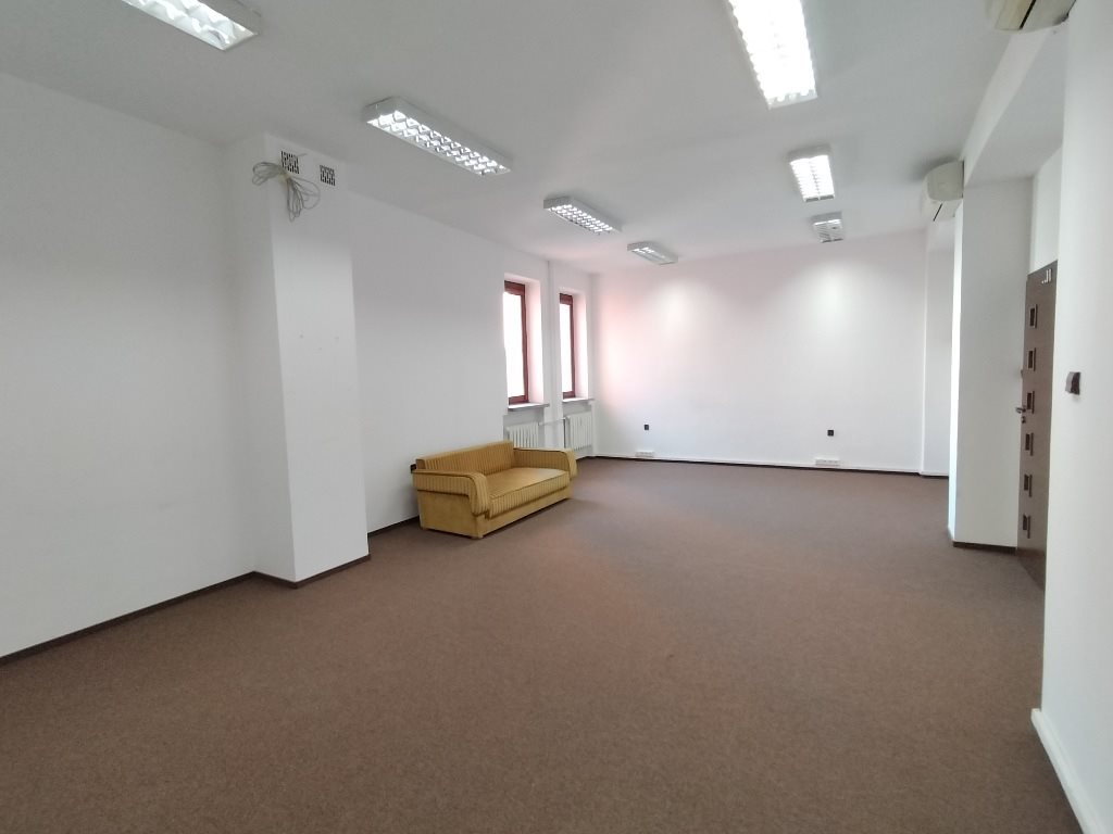Lokal użytkowy na wynajem Warszawa, Wola  58m2 Foto 1