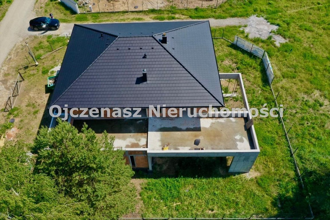 Dom na sprzedaż Niemcz  272m2 Foto 1