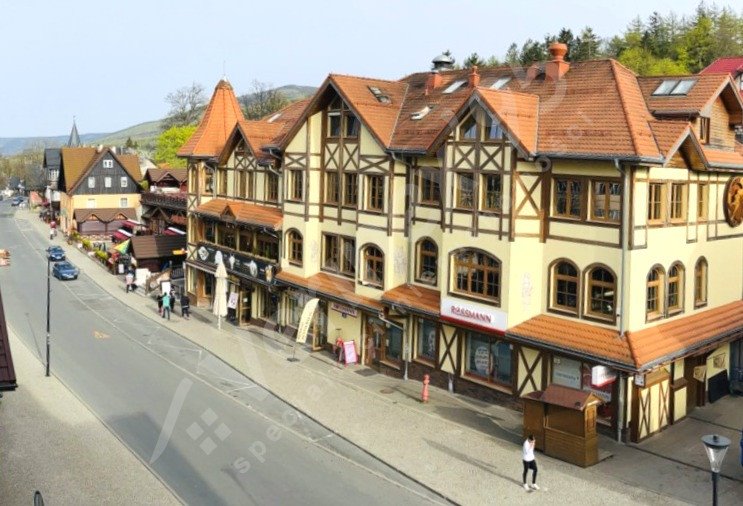 4-pokojowe mieszkanie w centrum Karpacza, piwnica, parking Karpacz  93m2 Foto 1