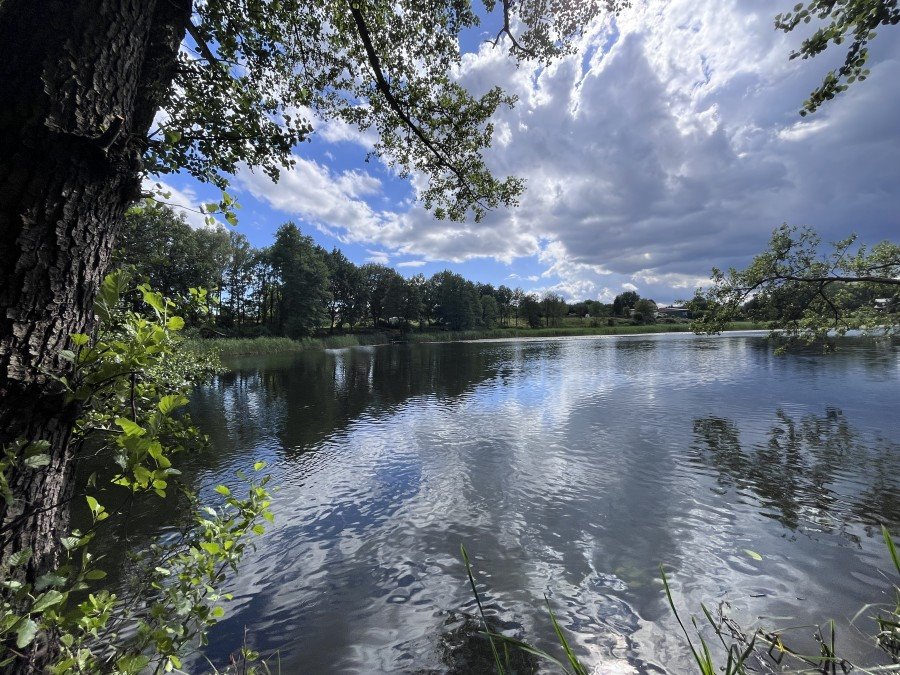 Urokliwy dom z dużą działką przy Stawie Klasztornym Szczecin, Jezierzyce  145m2 Foto 1