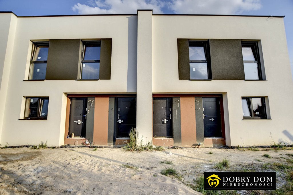 Mieszkanie czteropokojowe  na sprzedaż Choroszcz  67m2 Foto 1