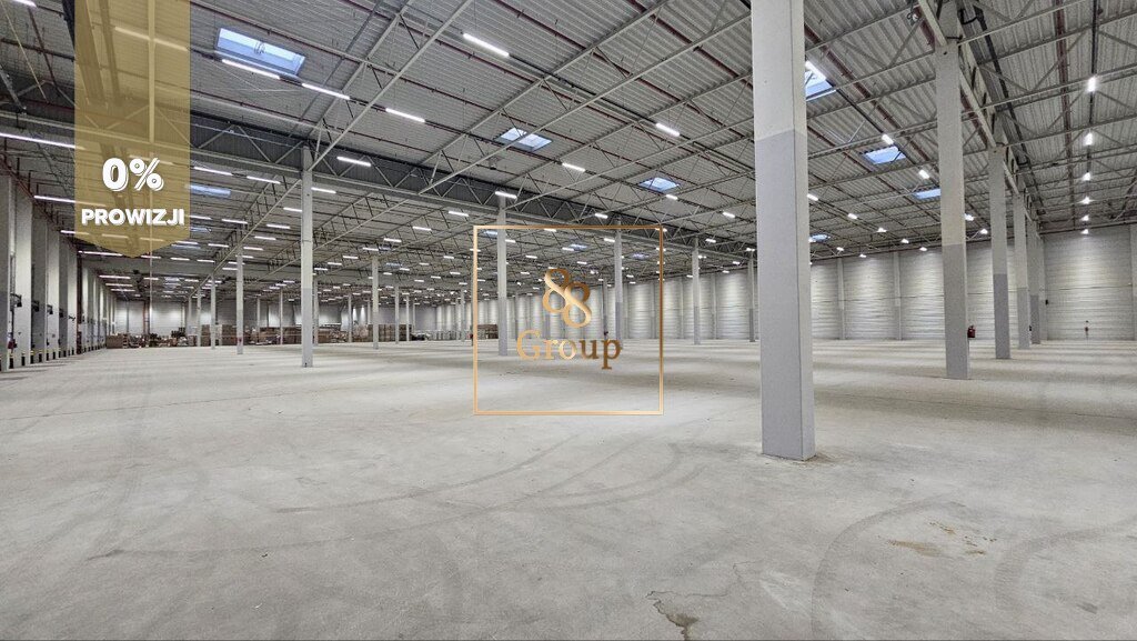 Magazyn 8 000 m² z biurem, dokami i parkingiem Czeladź  8 000m2 Foto 1
