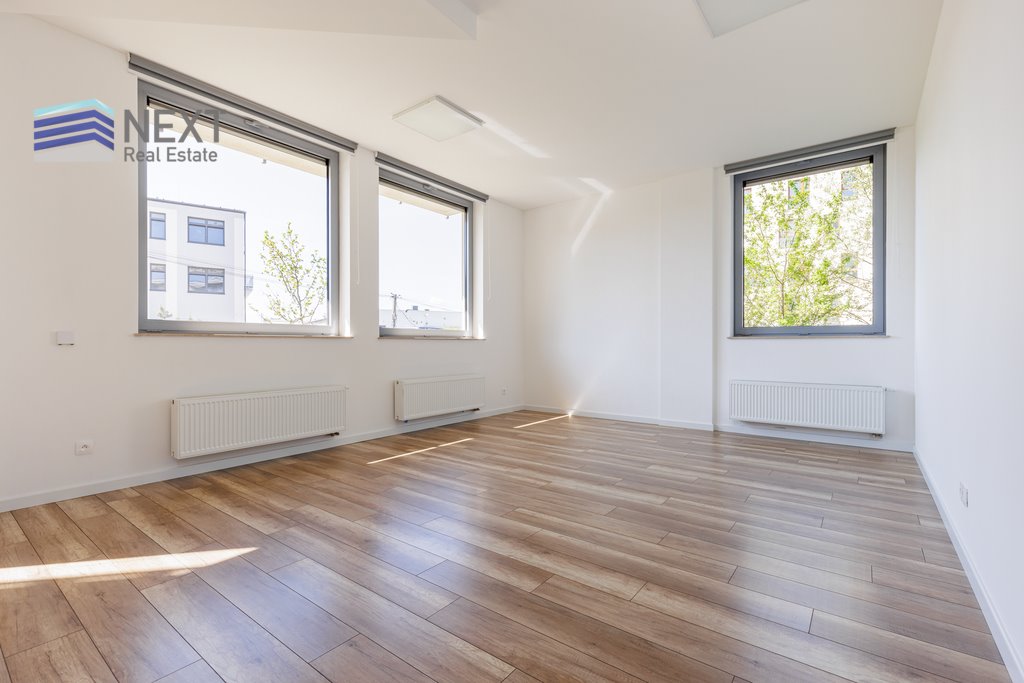 Lokal użytkowy na sprzedaż Warszawa, Ursus, Stanisława Bodycha  207m2 Foto 1