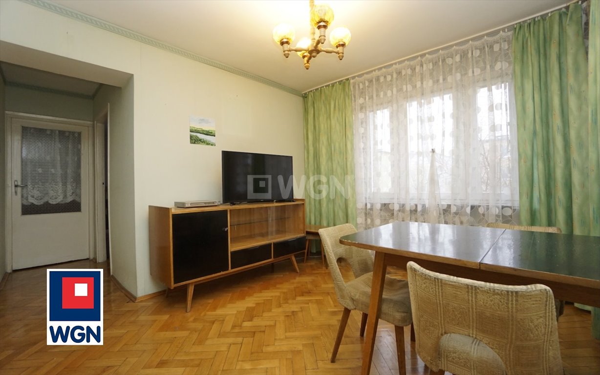 Mieszkanie trzypokojowe na sprzedaż Konin, Centrum, Aleje 1 Maja  48m2 Foto 1