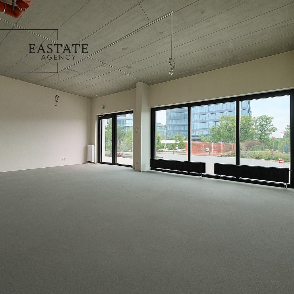 Nowoczesny lokal 81 m² przy Alejach Jerozolimskich z dużymi witrynami Warszawa, Włochy, Aleje Jerozolimskie  81m2 Foto 1