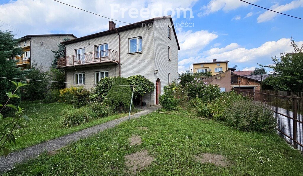 Dom na sprzedaż Ostrowiec Świętokrzyski  190m2 Foto 1