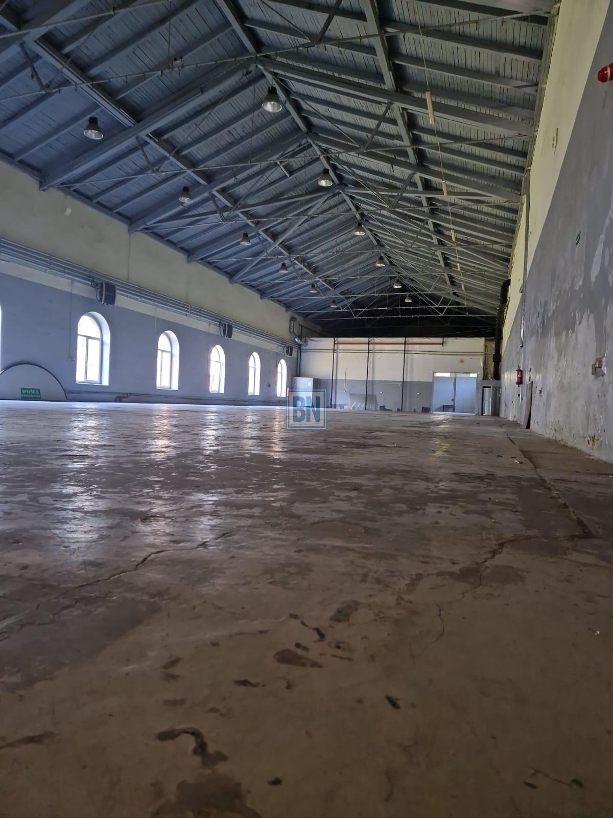 Lokal użytkowy na wynajem Gliwice  1 220m2 Foto 1