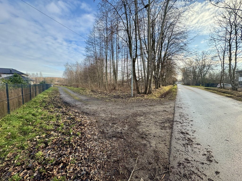 Działka budowlana na sprzedaż Borowina  2 200m2 Foto 3