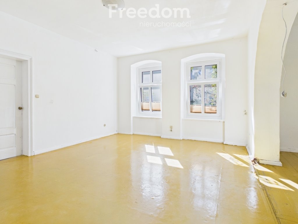 Sprzedam przestronne mieszkanie 108,7 m² z dużymi oknami w Brzegu Brzeg, Ofiar Katynia  109m2 Foto 1