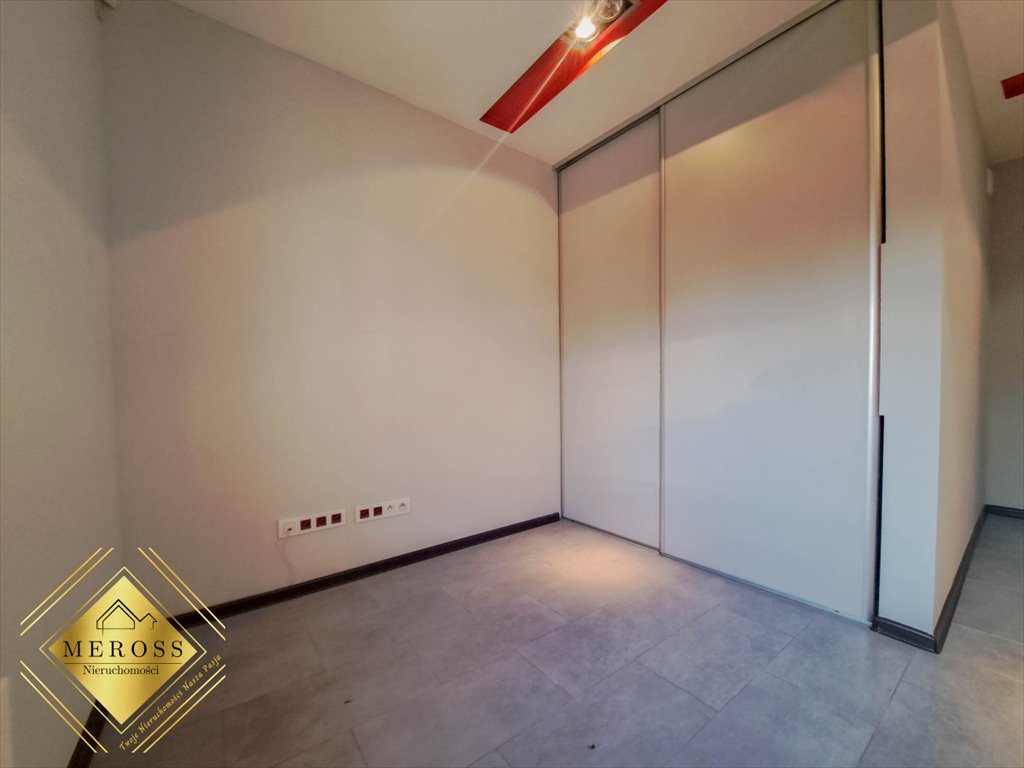 Lokal użytkowy na sprzedaż Częstochowa, Śródmieście  57m2 Foto 2