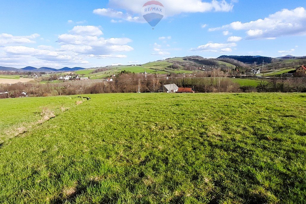 Działka budowlana na sprzedaż Stróża  1 313m2 Foto 1