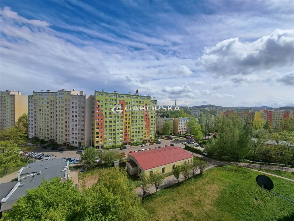 Mieszkanie dwupokojowe na sprzedaż Wałbrzych, Podzamcze  36m2 Foto 1