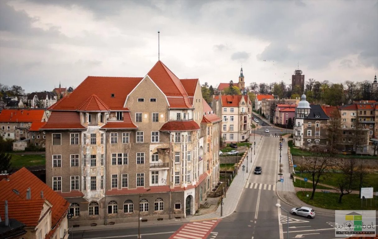 Lokal użytkowy na sprzedaż Dzierżoniów  2 498m2 Foto 1