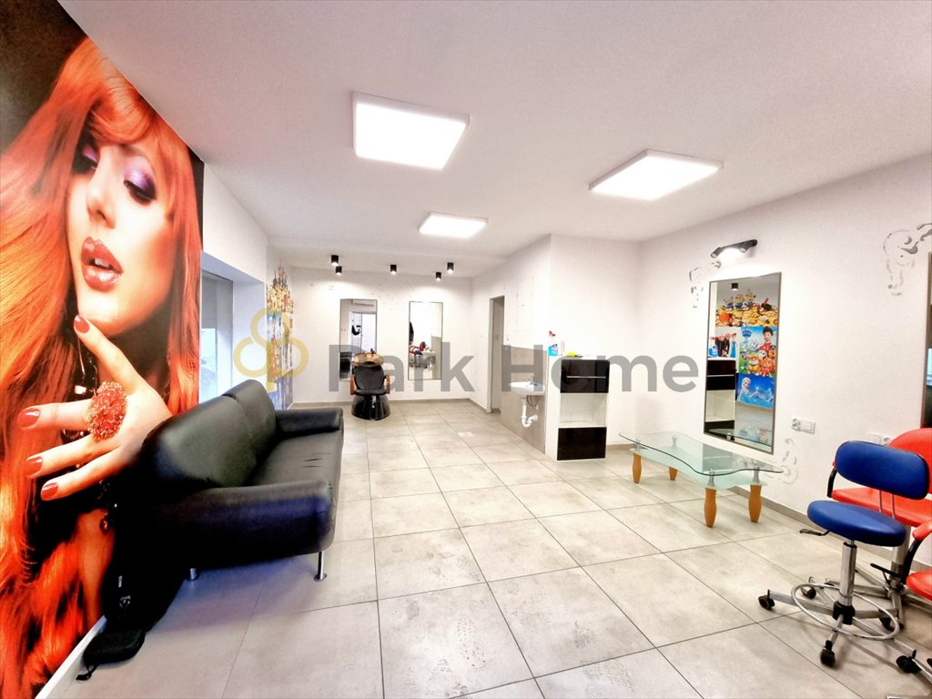 Atrakcyjny lokal handlowo-usługowy 33 m² w centrum Gory Góra  35m2 Foto 1