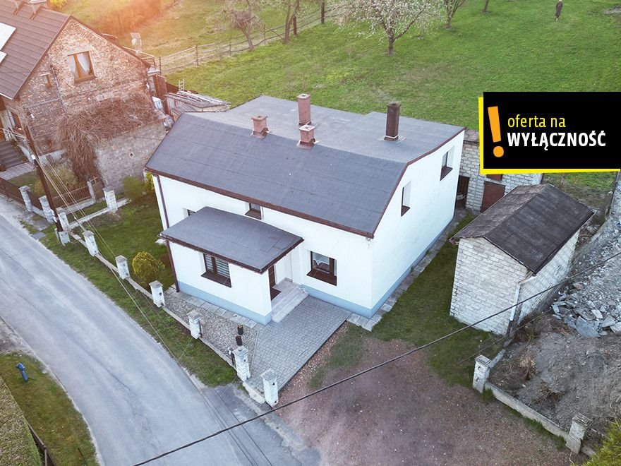 Na sprzedaż komfortowy dom 140 m² po remoncie z tarasem i garażem Czyżowice, Środkowa  140m2 Foto 1