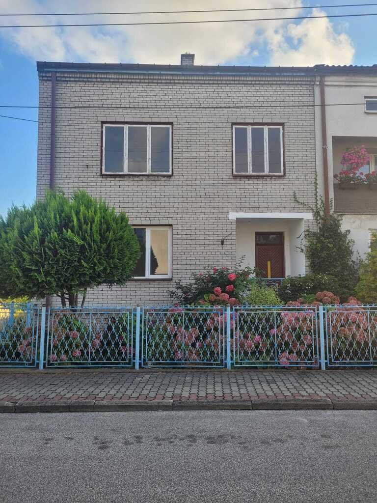 Dom na sprzedaż Stopnica  150m2 Foto 1