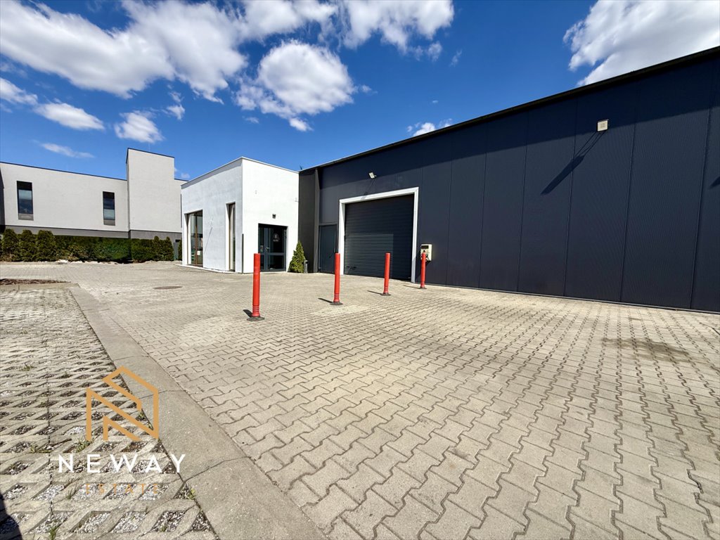 Hala 272 m² z biurem i parkingiem na Czyżynach Kraków, Czyżyny, Na Załęczu  272m2 Foto 1