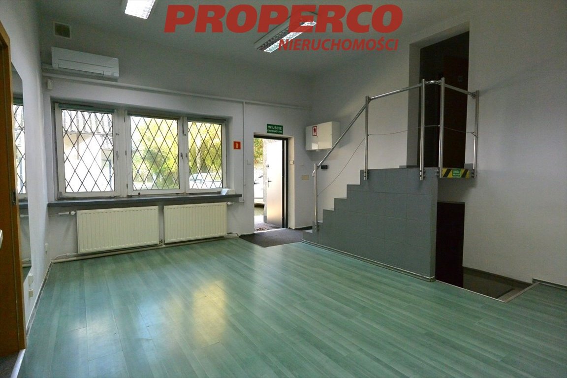 Wynajmę przestronny lokal 160 m² z klimatyzacją i fiberem Brwinów  160m2 Foto 1