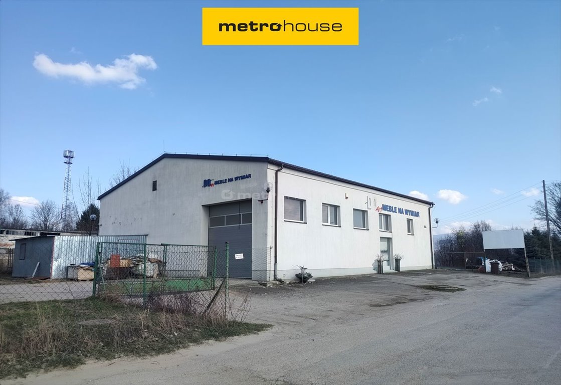 Przestronna hala produkcyjno-handlowa z biurem i lakiernią Bystrzyca Kłodzka, Kolejowa  315m2 Foto 1