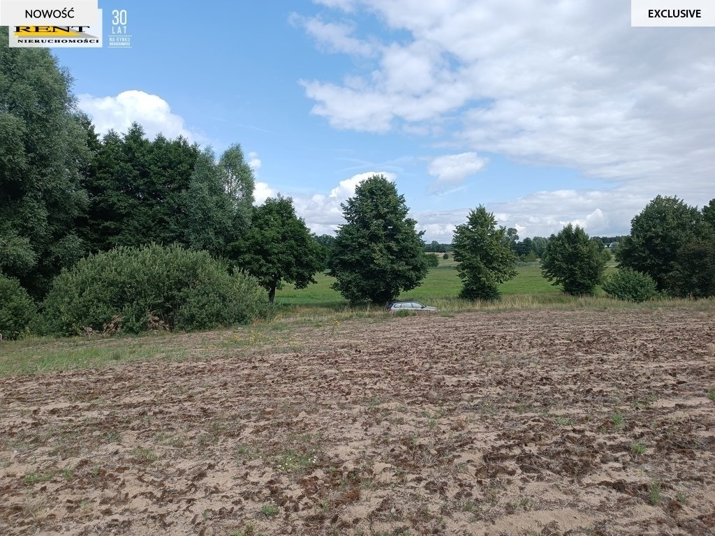 Działka 3008 m² z mediami, blisko natury i zabudowy Długie  3 008m2 Foto 1
