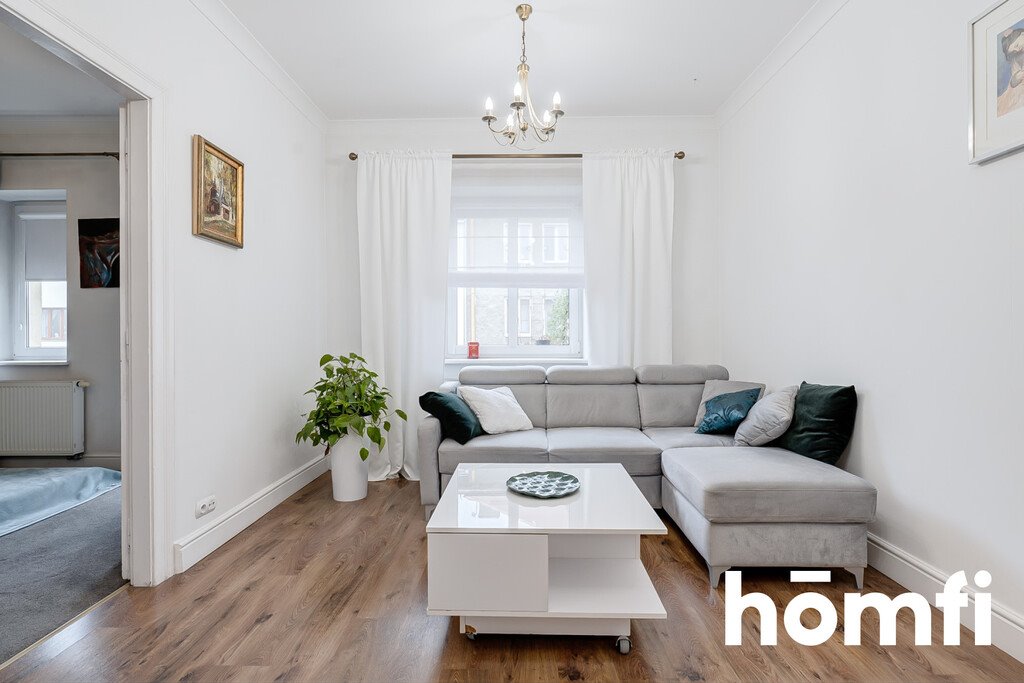 Przestronne 4-pokojowe mieszkanie w kamienicy, widok na Katedrę Radom, Śródmieście, Stanisława Moniuszki  100m2 Foto 1