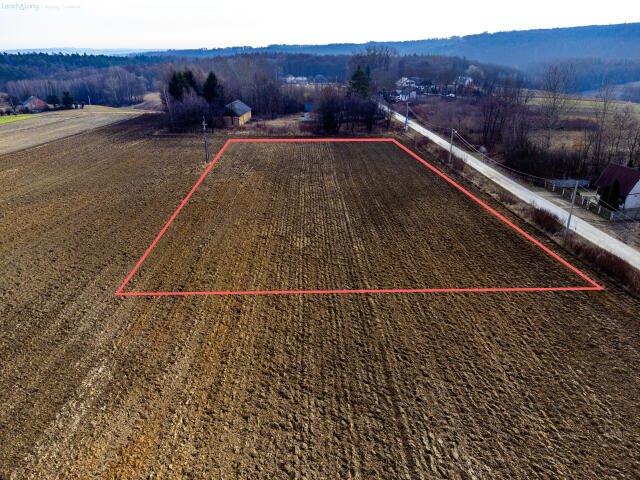 Działka 49 arów z dostępem do drogi asfaltowej w Łazach Łazy  4 900m2 Foto 1