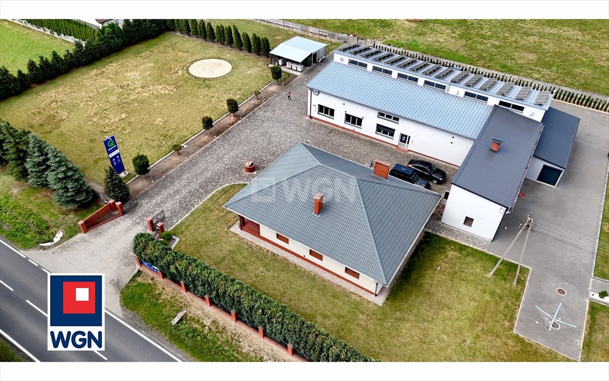 Inwestycyjny serwis BMW z domem 120 m² (0,99 ha) przy DK 270 Czołowo-Kolonia, Czołowo Kolonia  120m2 Foto 1